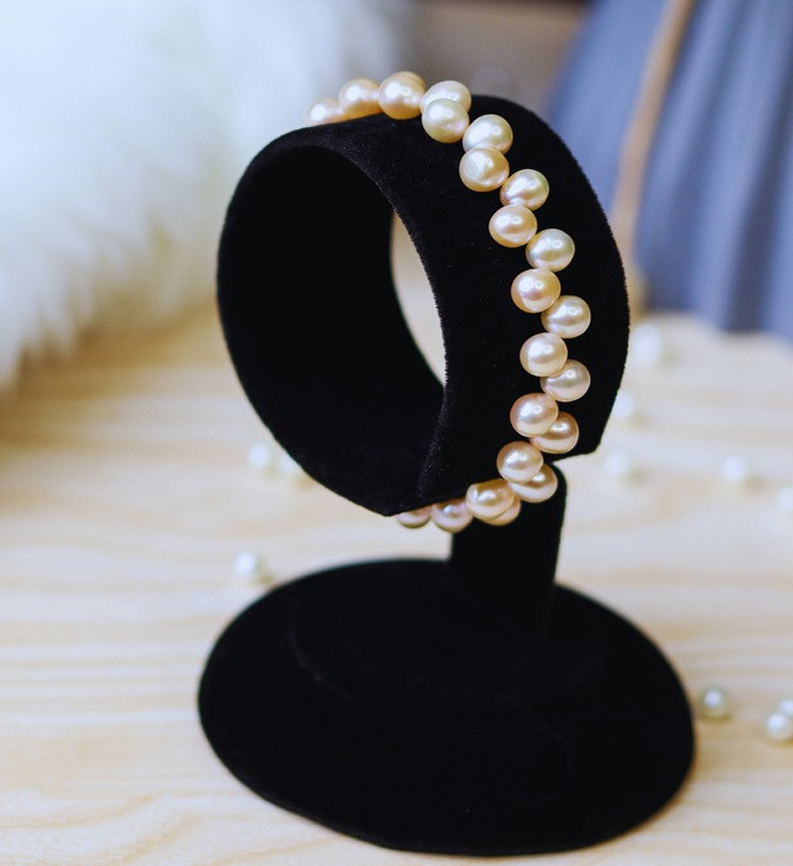 Adaa bracelet